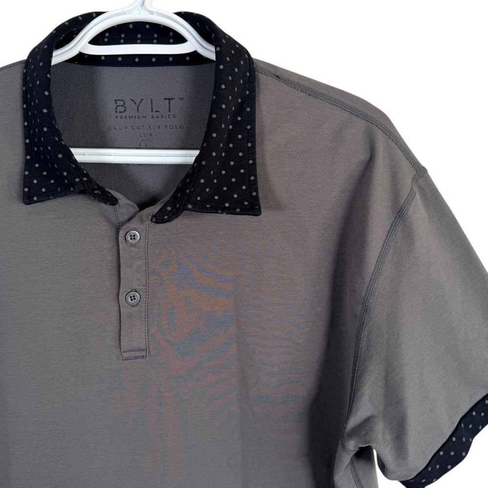 BYLT Drop Cut Lux Polo Mens L Gray Polka Dot Accent Short Sleeve Curved Hem